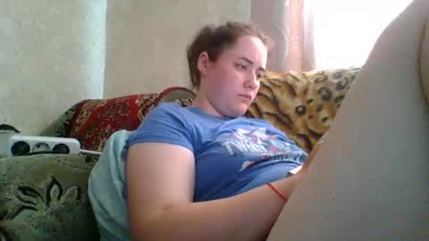 skyressie333 online show from July 20, 7:00 am