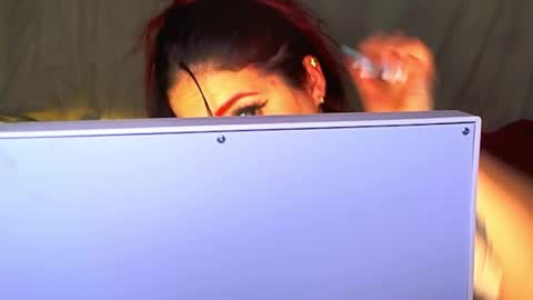 Snapshot of skysupernova chatting on February 27, 2:17 pm Sky online show from February 27, 2:17 pm