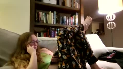 Sky Winters online show from October 25, 1:46 am