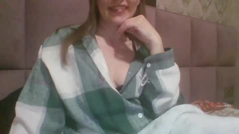 Sladkiegubki online show from February 26, 8:44 pm