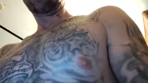 Snapshot of slangincock69 chatting on February 5, 8:32 am SexyMFSlangincock69FYPM online show from February 5, 8:32 am