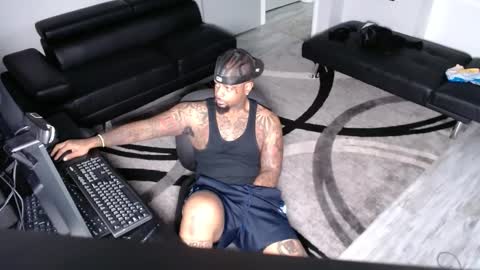 Snapshot of slangondemhoes chatting on December 2, 9:50 pm nasty twitter KASHCARTERATL online show from December 2, 9:50 pm