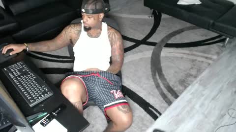 Snapshot of slangondemhoes chatting on December 7, 9:44 pm nasty twitter KASHCARTERATL online show from December 7, 9:44 pm