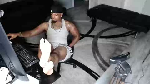 Snapshot of slangondemhoes chatting on December 12, 10:52 pm nasty twitter KASHCARTERATL online show from December 12, 10:52 pm