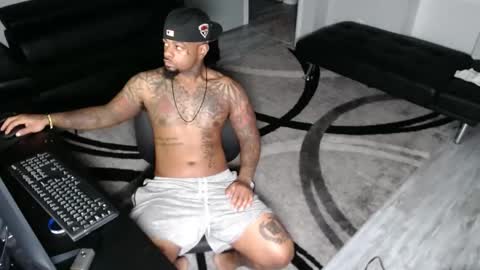 Snapshot of slangondemhoes chatting on December 28, 9:30 pm nasty twitter KASHCARTERATL online show from December 28, 9:30 pm