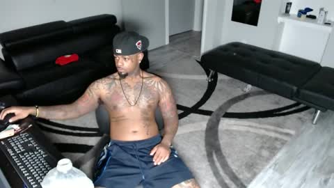 Snapshot of slangondemhoes chatting on January 2, 6:01 pm nasty twitter KASHCARTERATL online show from January 2, 6:01 pm