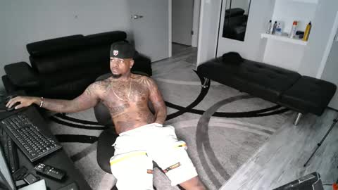 Snapshot of slangondemhoes chatting on March 6, 5:00 pm nasty twitter KASHCARTERATL online show from March 6, 5:00 pm