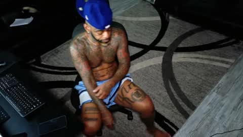 Snapshot of slangondemhoes chatting on October 3, 3:47 am nasty twitter KASHCARTERATL online show from October 3, 3:47 am