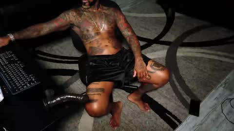 Snapshot of slangondemhoes chatting on October 5, 6:45 am nasty twitter KASHCARTERATL online show from October 5, 6:45 am