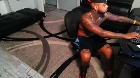 Snapshot of slangondemhoes chatting on October 15, 12:33 am nasty twitter KASHCARTERATL online show from October 15, 12:33 am