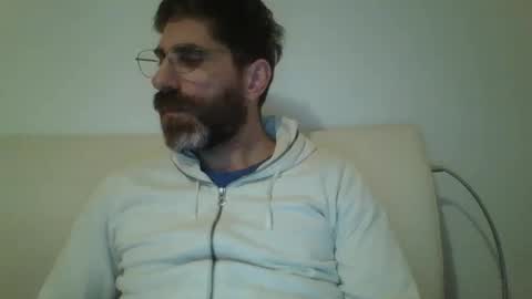camboy online show from January 1, 9:09 pm