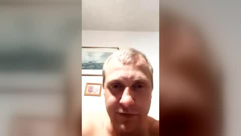 Snapshot of slavi1991 chatting on August 8, 2:25 am slavi1991 online show from August 8, 2:25 am