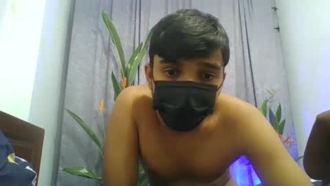 Slcouple online show from December 9, 2:28 pm