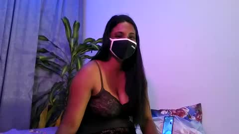 Slcouple online show from January 4, 4:12 am