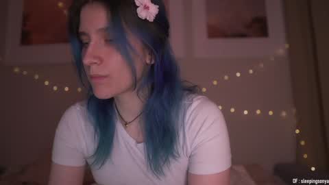 Sonya online show from December 21, 9:15 pm