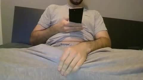 Snapshot of sleepless19 chatting on March 15, 5:46 am sleepless19 online show from March 15, 5:46 am