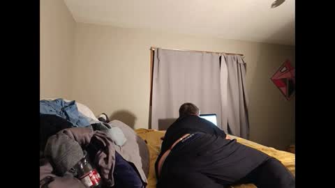 sleepwithyou online show from January 13, 7:00 am