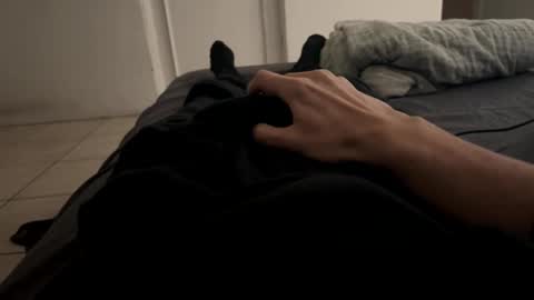 sleepy15cm online show from February 10, 10:58 pm