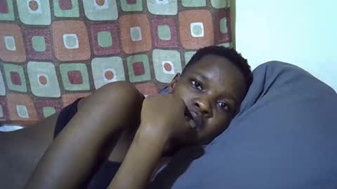 slender_queen online show from March 26, 8:14 pm