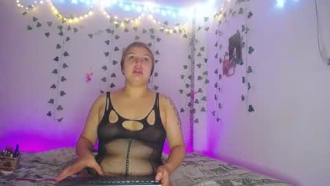 sleyandluna1 online show from June 16, 2:03 am