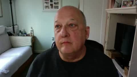 slick50000 online show from December 3, 7:44 pm