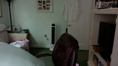 slick50000 online show from September 10, 8:09 pm