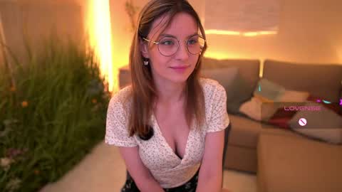 Elise  165cm 50kg online show from May 30, 7:22 pm