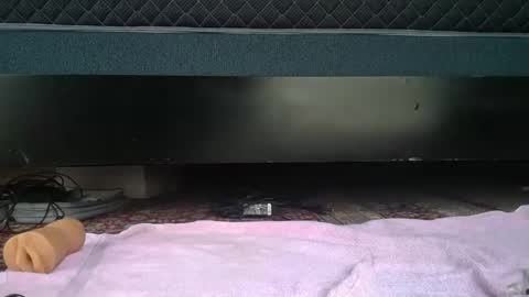 Snapshot of slideinmydms chatting on September 14, 4:17 pm BlowandGo online show from September 14, 4:17 pm