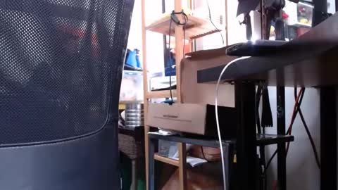 Snapshot of sliderguy699 chatting on February 5, 6:59 pm sliderguy699 online show from February 5, 6:59 pm