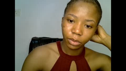 Snapshot of slim_ebonypet chatting on July 18, 8:40 am Crystal online show from July 18, 8:40 am