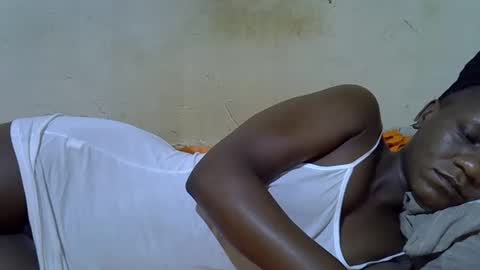 Snapshot of slim_girl3 chatting on October 4, 11:25 pm slim_girl3 online show from October 4, 11:25 pm