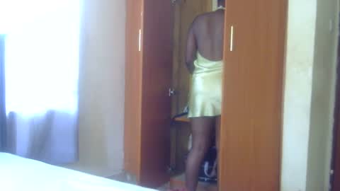 slim_joy online show from February 2, 12:46 pm