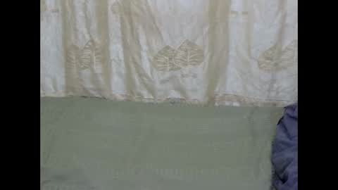 Snapshot of slim_kiteey chatting on October 11, 9:08 am slim_kiteey online show from October 11, 9:08 am