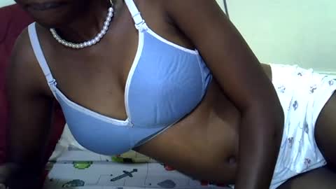 slim_kiteey online show from June 15, 8:55 pm