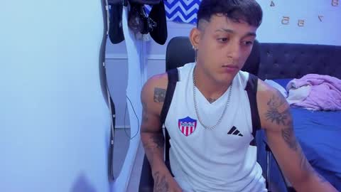 slim_master12 online show from December 31, 5:55 am