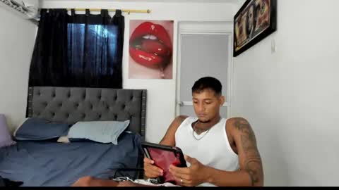 slim_master12 online show from June 17, 8:32 pm