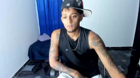 slim_master12 online show from June 29, 9:59 pm