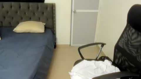 slim_master12 online show from July 3, 9:16 am