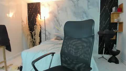 slim_master12 online show from July 22, 11:51 pm