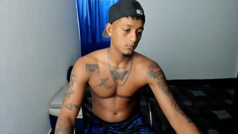 slim_master12 online show from July 30, 6:18 pm