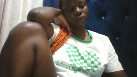 slim_petite_ebony online show from June 17, 1:30 am