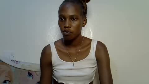 Snapshot of slim_shaddy01 chatting on November 11, 2:22 am slim shaddy01 online show from November 11, 2:22 am