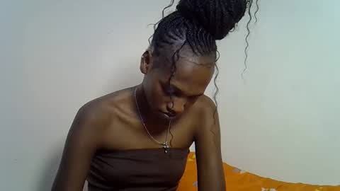 Snapshot of slim_shaddy01 chatting on November 27, 5:04 pm slim shaddy01 online show from November 27, 5:04 pm