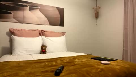 Barbie Stylebender online show from December 3, 5:26 am