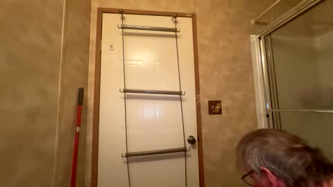 slimjim061560 online show from February 3, 9:20 pm