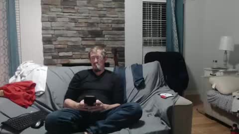 Snapshot of slimjp chatting on October 27, 2:26 am slimjp online show from October 27, 2:26 am