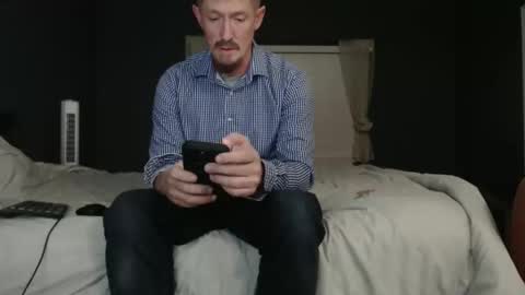 Snapshot of slimjp chatting on November 17, 4:18 am slimjp online show from November 17, 4:18 am