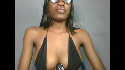 slimkatie__ online show from September 13, 9:36 pm