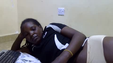 slimmygal online show from January 28, 3:15 am