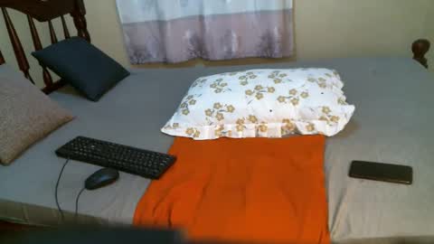 slimqueenbae online show from September 10, 6:13 am